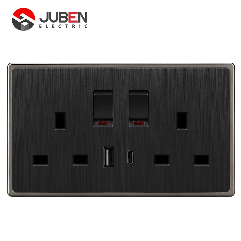 DOUBLE 13A SWITCHED SOCKET C PORT USB WITH LIGHT