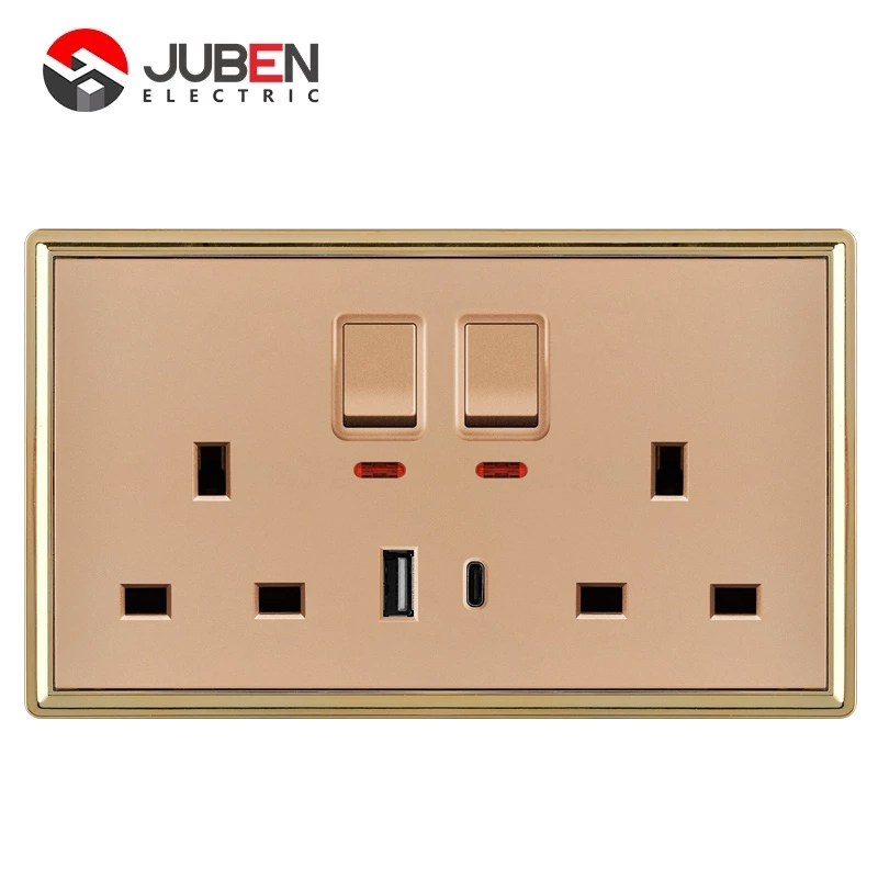 DOUBLE 13A SWITCHED SOCKET C PORT USB WITH LIGHT