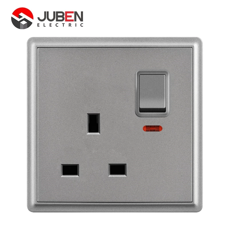 SINGLE 13A SWITCHED SOCKET WITH LIGHT