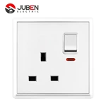 SINGLE 13A SWITCHED SOCKET WITH LIGHT