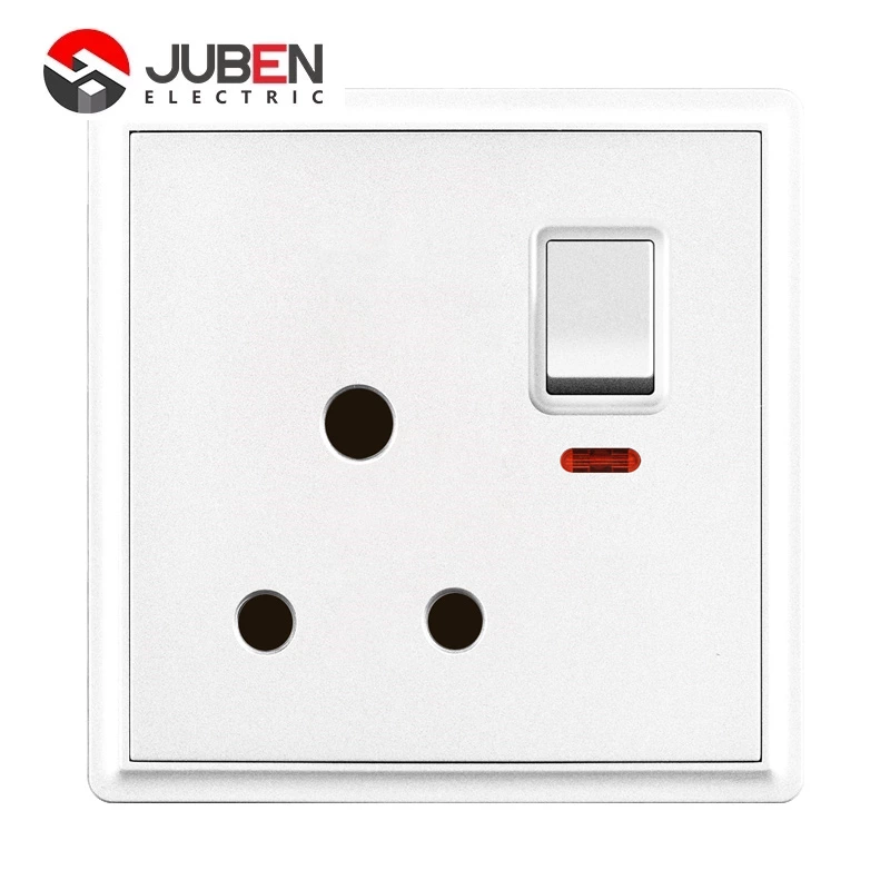 SINGLE 15A SWITCHED SOCKET WITH LIGHT