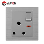 SINGLE 15A SWITCHED SOCKET WITH LIGHT