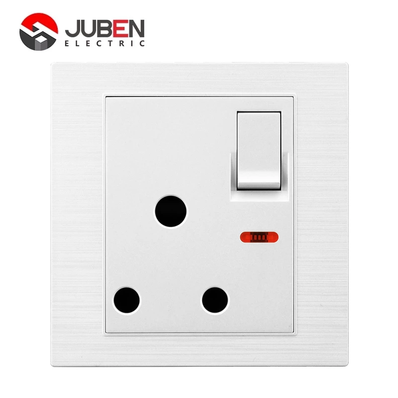 SINGLE 15A SWITCHED SOCKET WITH LIGHT