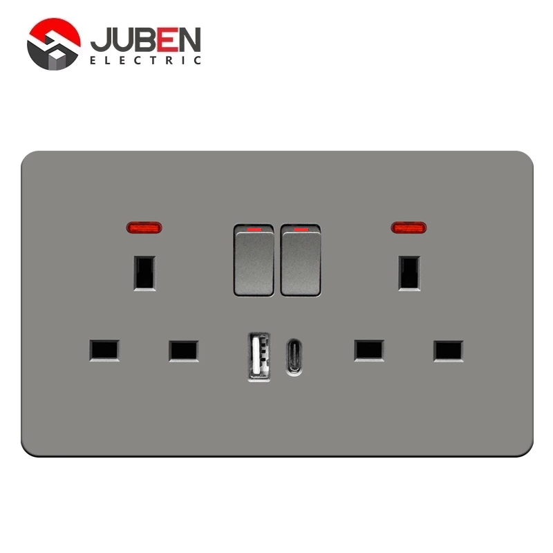 DOUBLE 13A SWITCHED SOCKET + PORT USB WITH LIGHT
