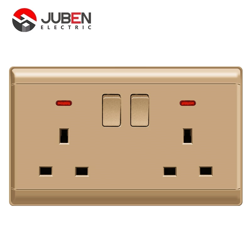 DOUBLE 13A SWITCHED SOCKET WITH LIGHT